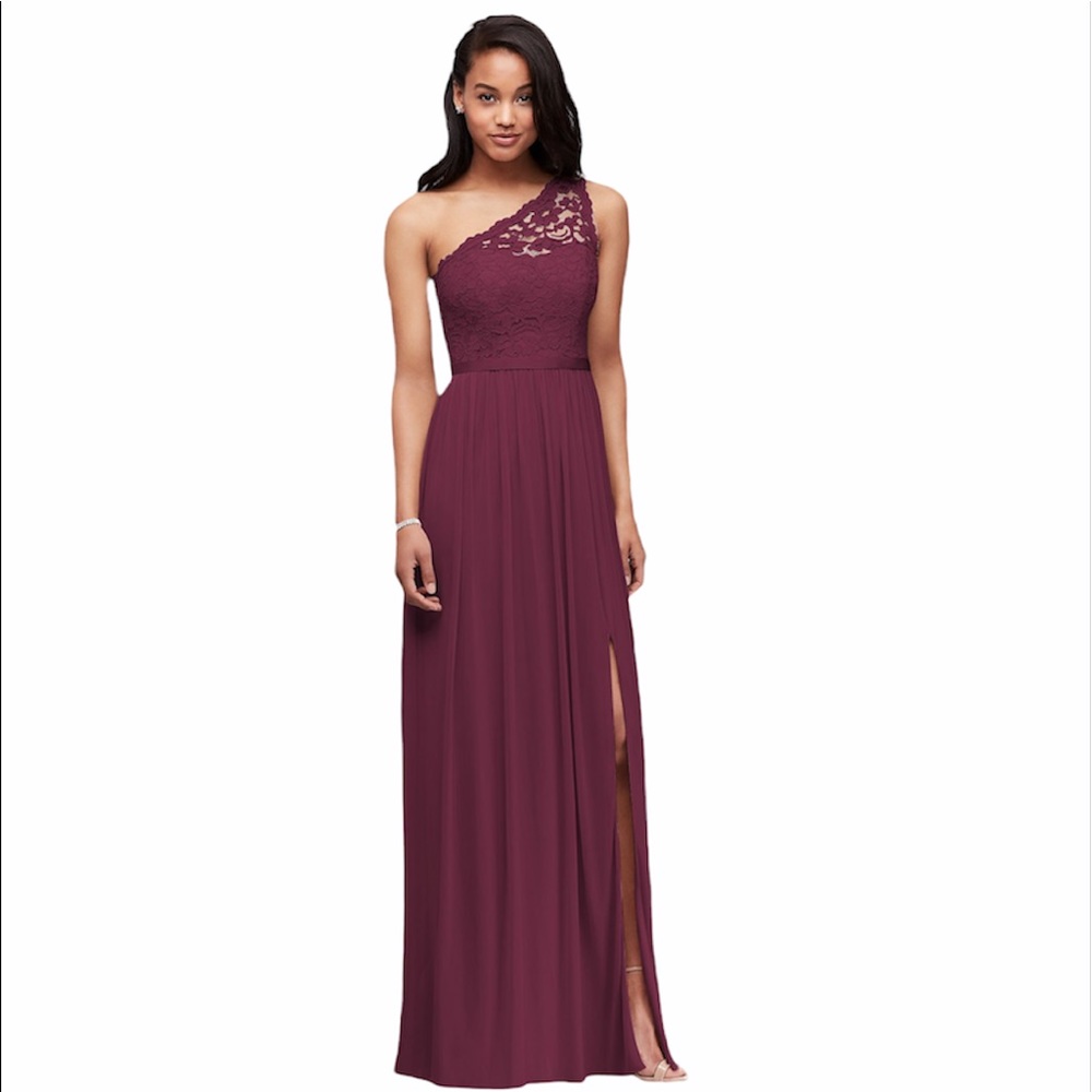David’s Bridal Long One Shoulder Lace Bridesmaid Wine Dress Size 22